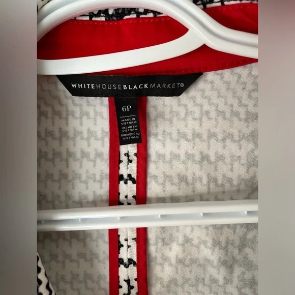 White House Black Market Houndstooth Blazer size 6P NWOT. Never worn - Picture 2 of 7